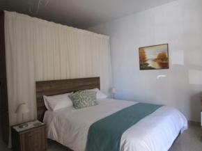 Central Studio Apartment